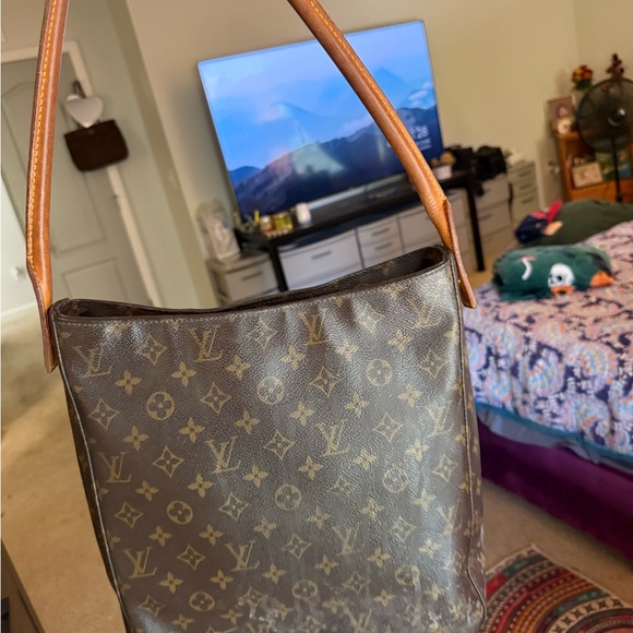 Louis Vuitton Classic Brown Monogram Shoulder Bag - Picture 1 of 15